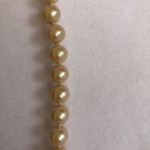 VINTAGE Pearl Costume 27" Necklace Vintage - Picture 11 of 16